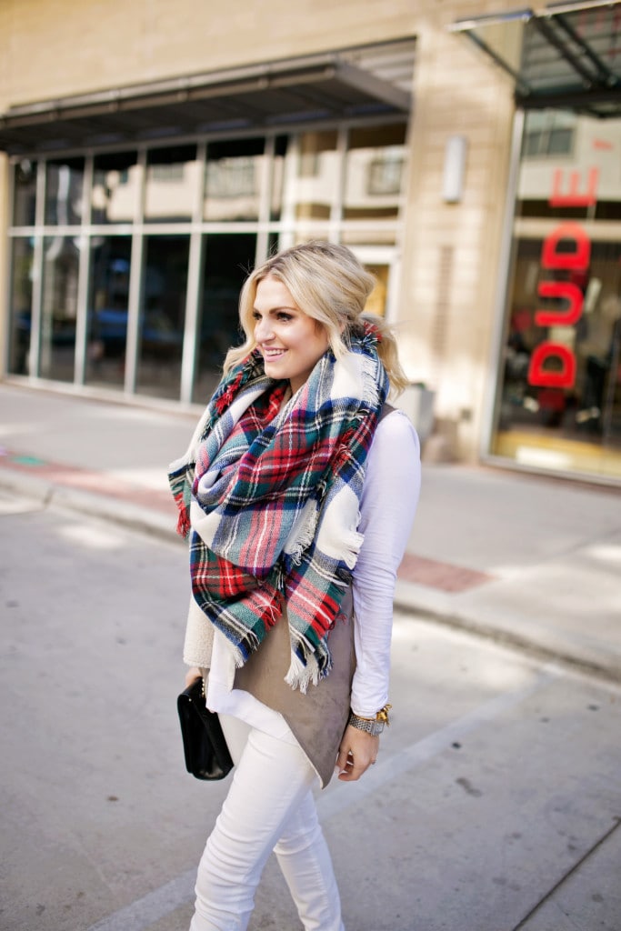 Stolen Blanket Scarf | Chronicles of Frivolity