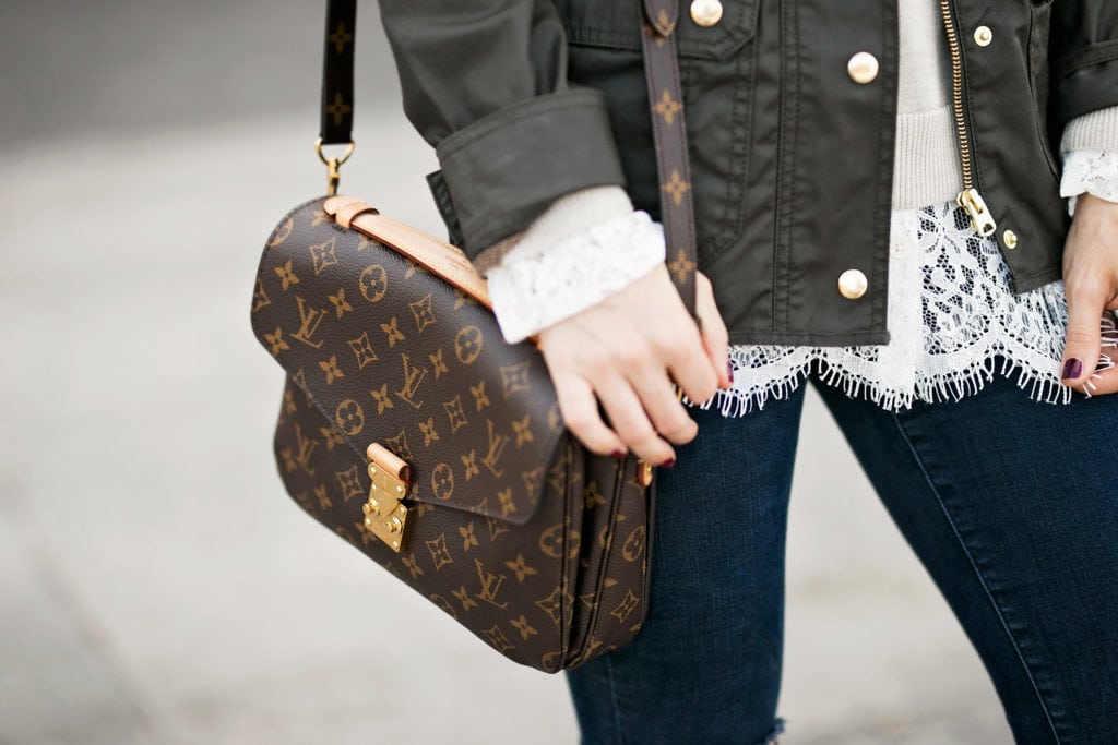 Dark Brown Pochette Metis Louis Vuitton Bags, Light Blue Chambray Nordstrom  Tops, Louis Vuitton Pochette Metis by hayleylarue