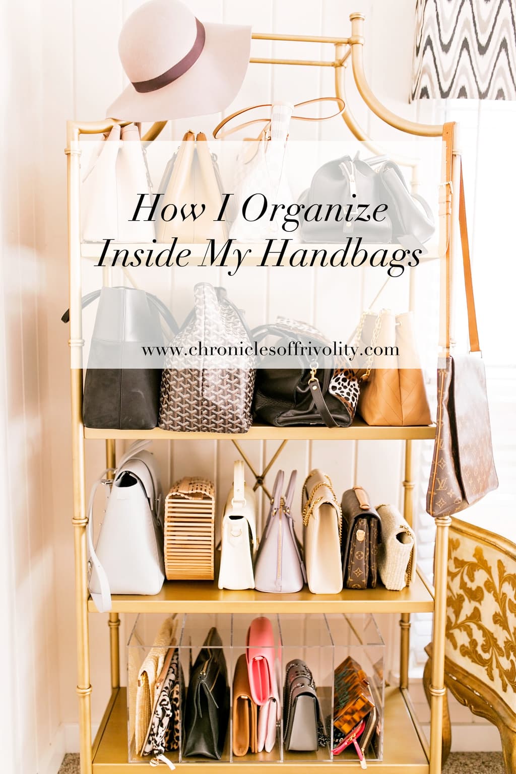 How I Organize Inside My Handbags