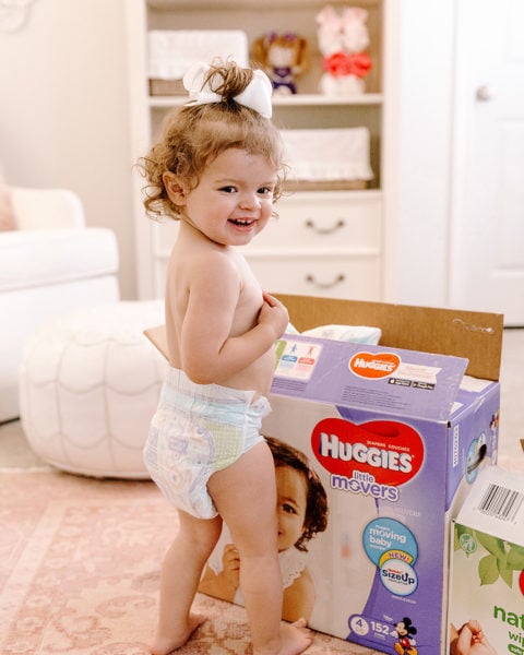 Chronicles of Motherhood: The Hellmans Love Huggies