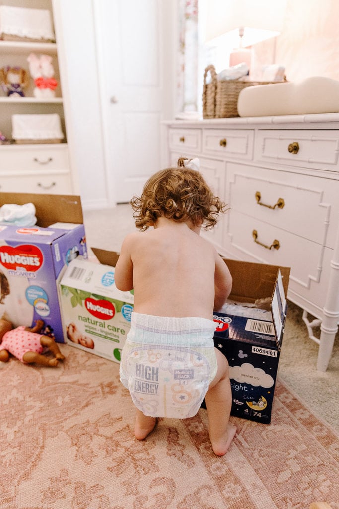 Chronicles of Motherhood: The Hellmans Love Huggies